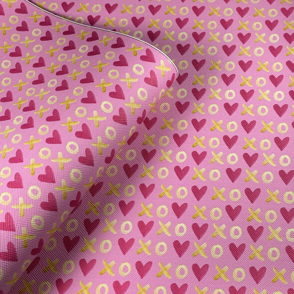 Valentine Heart Pinky kiss kiss love love  Mix Print Leatherette